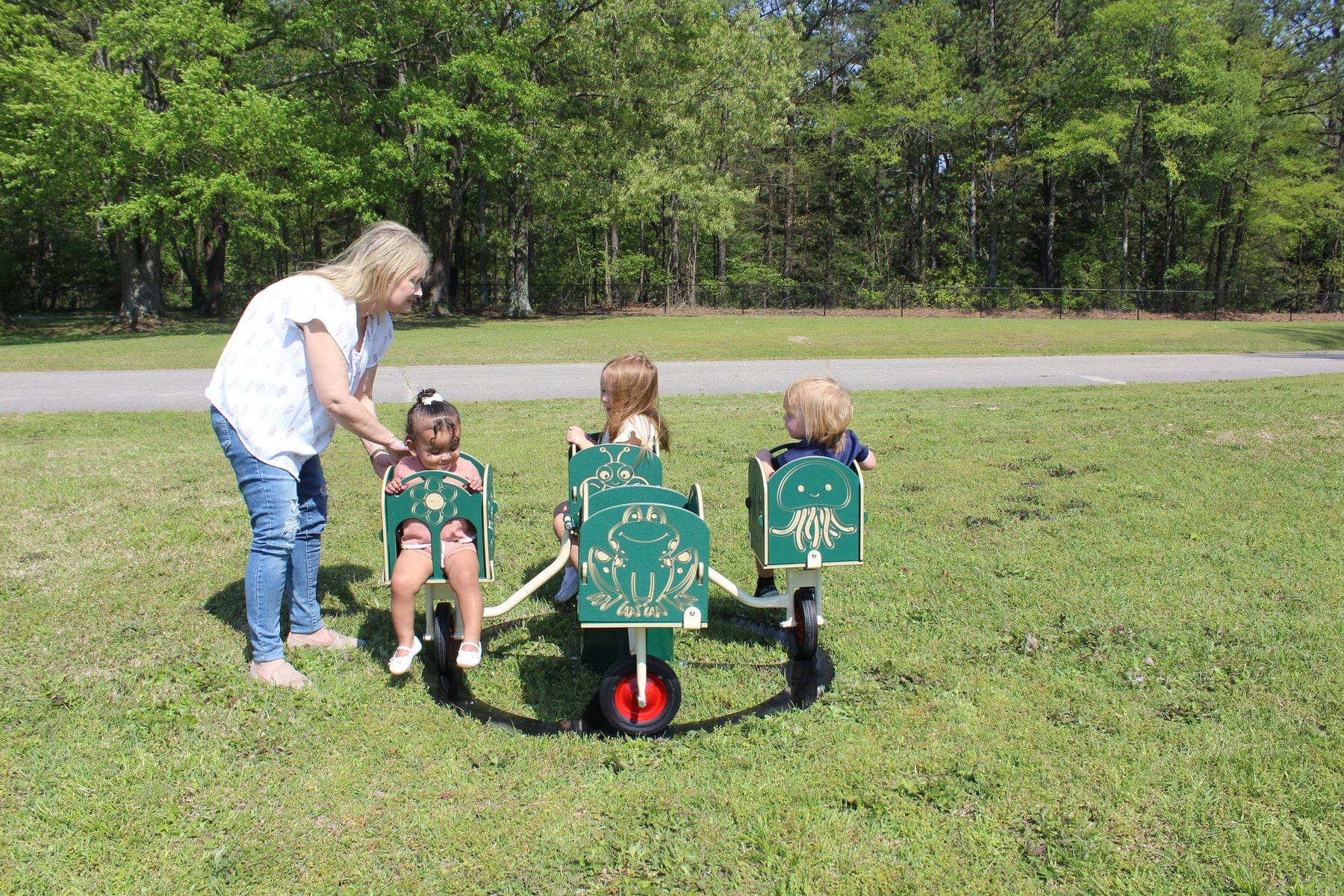 Carrington’s Carousel: Gentle Motion Play Built for Toddlers & Daycares