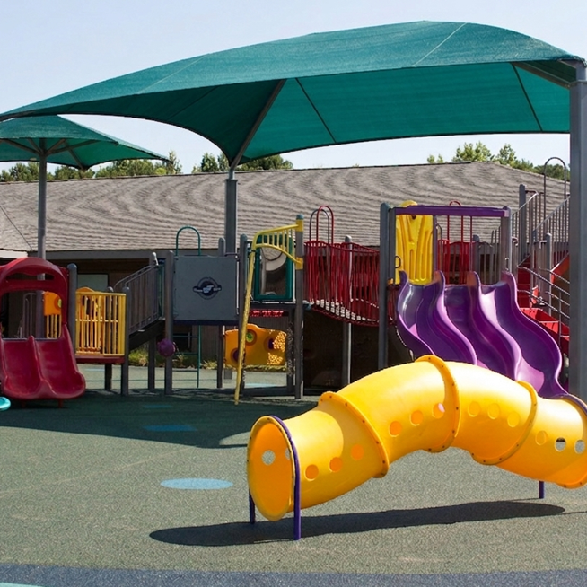 Keeping it Cool: A Guide to the Ultimate Sun Safe Summer Playground
