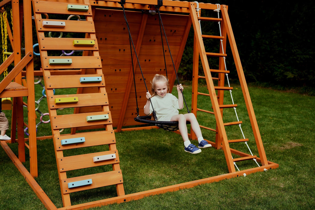 Avenlur Sycamore Backyard Climbing Set – 2 Swings, Trapeze Bar & Outdoor Fun AVNLR-SYCAMORE-NY