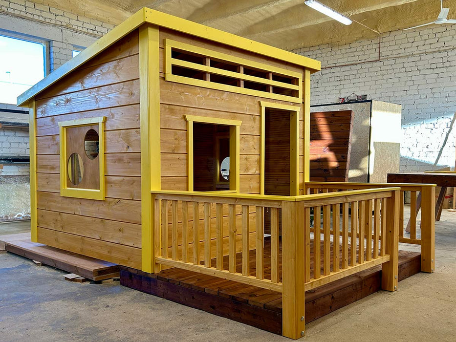 Whole Wood Playhouses Playhouse Chickadee 8x8