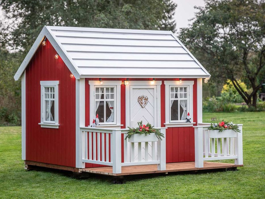 Whole Wood Playhouses Playhouse Nordic Nario 6x8