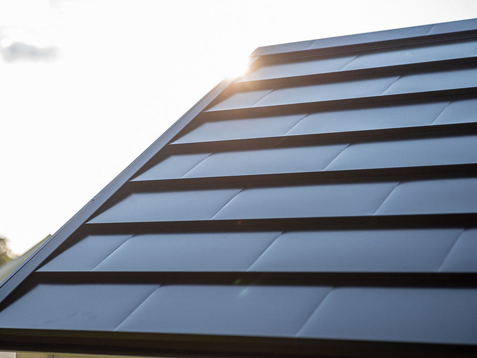 Whole Wood Playhouses Playhouse Blackbird 8x8