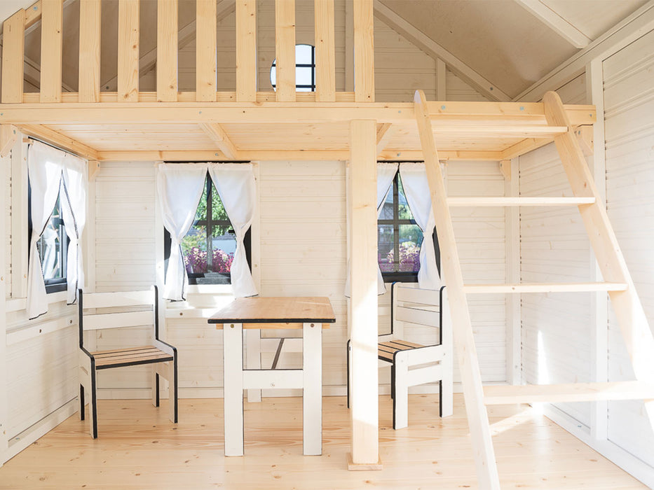 Whole Wood Playhouses Playhouse Blackbird 8x8