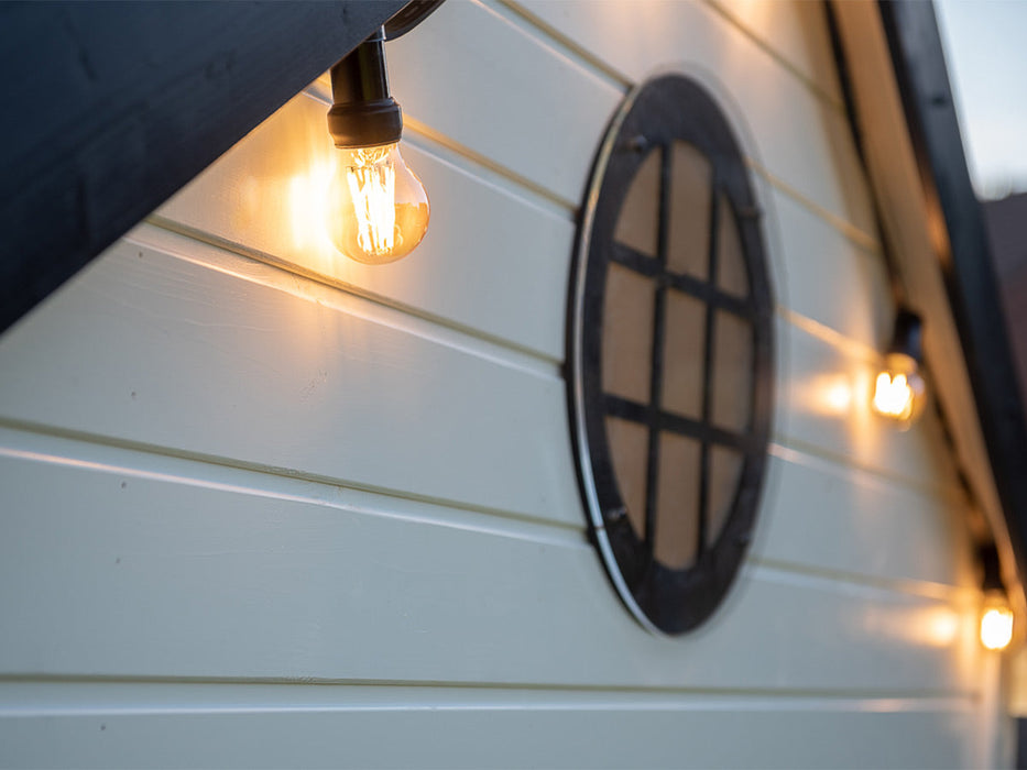 Whole Wood Playhouses Playhouse Blackbird 8x8