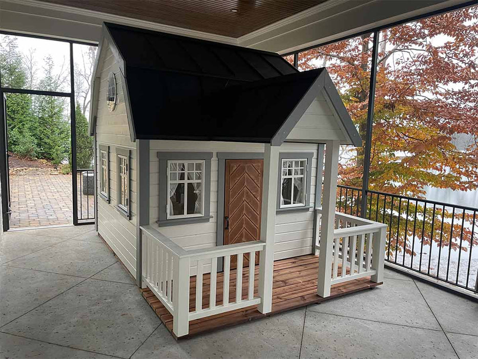 Whole Wood Playhouses Playhouse Grand Farmhouse 8x8