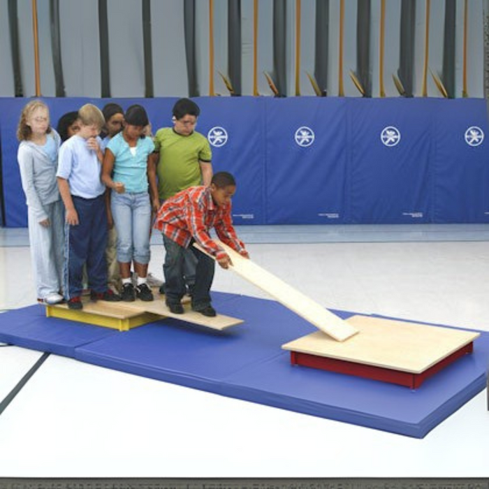 Everlast Climbing Team Building Indoor Game Sinking Raft Team.SinkingRaft